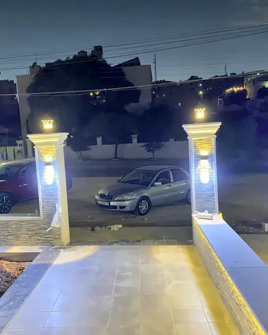 إنارة خارجية من أعمال نورها، صورة ٩ من ٣٢